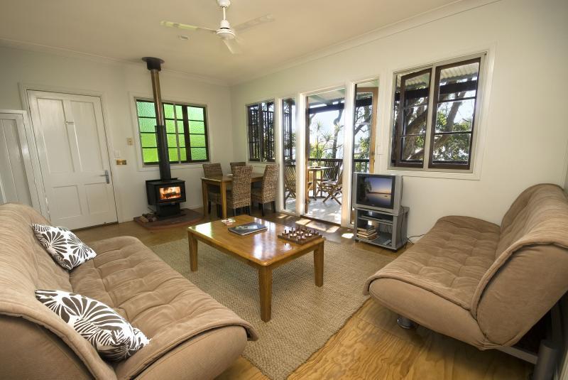 Eumarella Shores Noosa Lake Retreat Noosaville Bagian luar foto